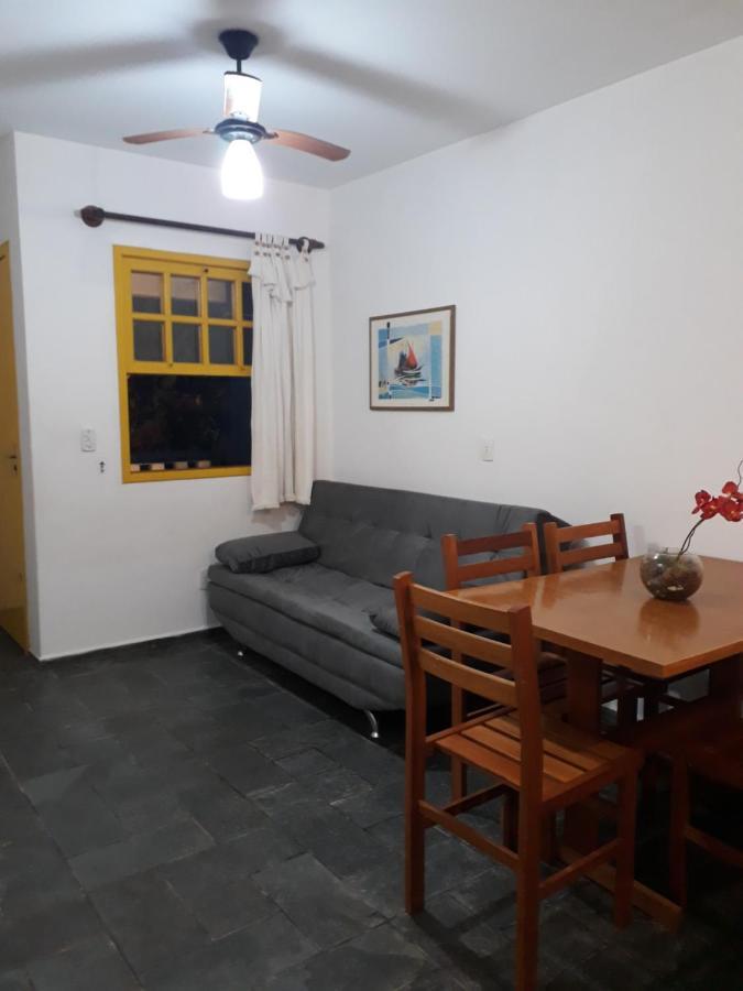 Апарт готель Residencial Colonial Amarelo A 150M Da Praia De Mariscal Бомбіняс Екстер'єр фото