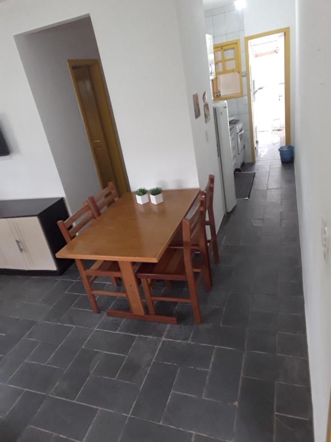 Апарт готель Residencial Colonial Amarelo A 150M Da Praia De Mariscal Бомбіняс Екстер'єр фото